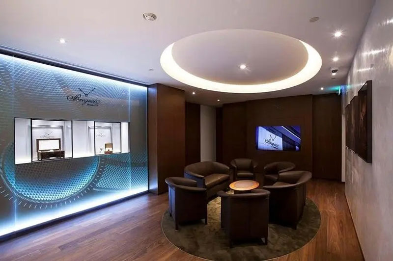 超越维修的美学：当深圳宝玑手表重新焕发辉煌